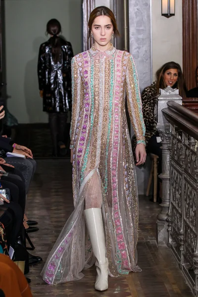 Look 55